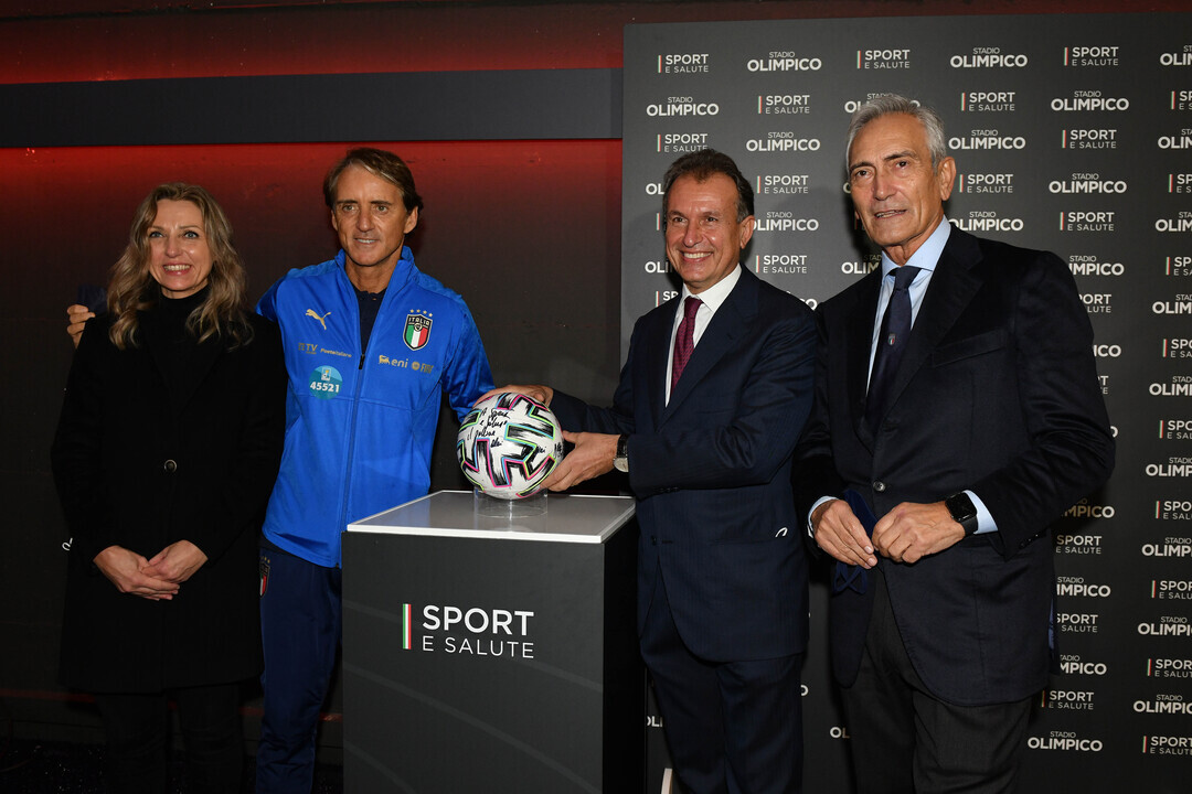 Presentato il Tour dello Stadio Olimpico. Cozzoli: “Impianto dei campioni aperto a tutti”. Vezzali: “Ulteriore tappa di Sport e Salute per promuovere lo sport sul territorio”