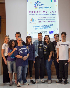 Creative Lab(1)